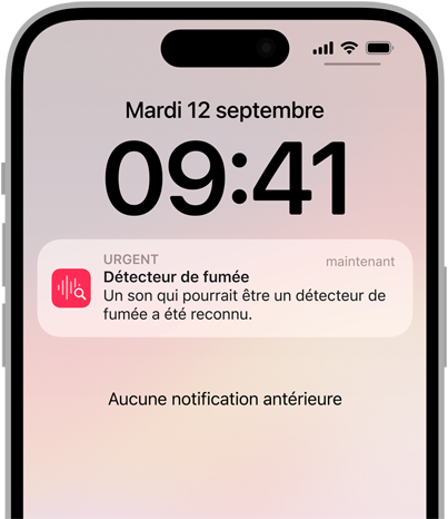 Sur un iPhone, un message de la reconnaissance des sons indique qu’une alarme incendie a été détectée. 
