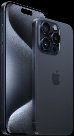 6,7-tums iPhone 15 Pro Max sedd framifrån och 6,1-tums iPhone 15 Pro sedd bakifrån i blått titan