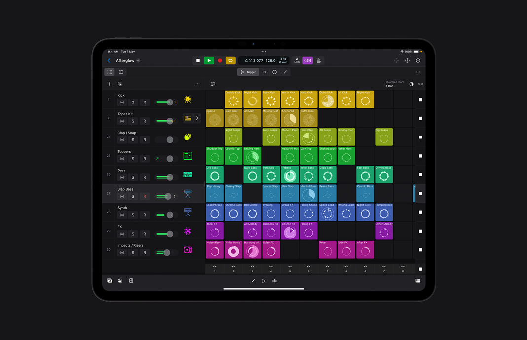 User interface of a recording and loop-making function in Logic Pro for iPad.