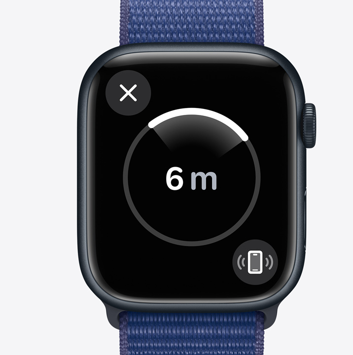 Apple Watch Series 9, yakınlardaki bir iPhone 15’i bulmak için Tam Konum Bulma özelliğini kullanıyor.