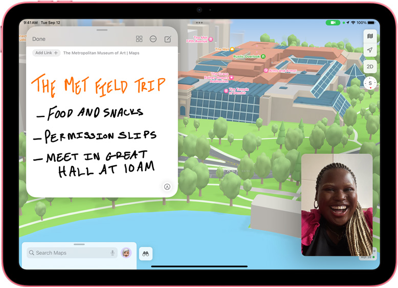 Ekran iPada z apką Mapy, szybką notatką i małym oknem z rozmową FaceTime.