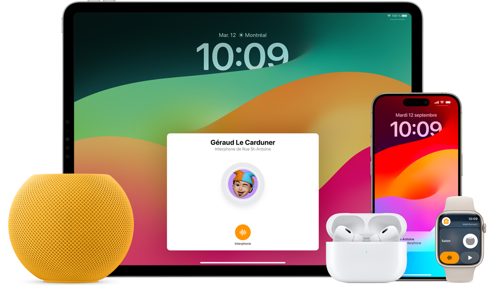 Un HomePod mini jaune, un iPad, des AirPods dans leur étui, un iPhone et une Apple Watch avec un bracelet rose.