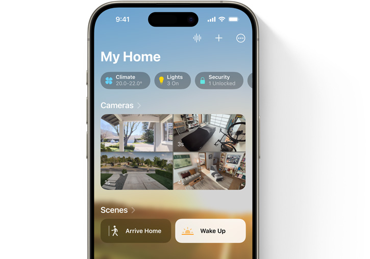 iPhone 螢幕顯示家居 App 的「我的家」用戶介面