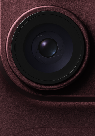 Glavna kamera s prilagodljivim otvorom blende na iPhoneu 18 Pro bordo boje