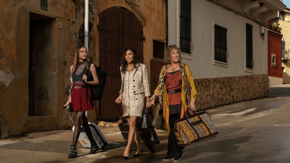 Eva Longoria, Carmen Maura and Victoria Bazúa