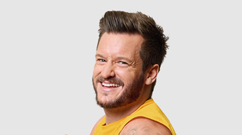 Potret pelatih Apple Fitness+ Brian Cochrane