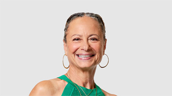 Potret pelatih Apple Fitness+ JoAnna Hardy