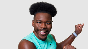 Potret pelatih Apple Fitness+ Tyrell Desean