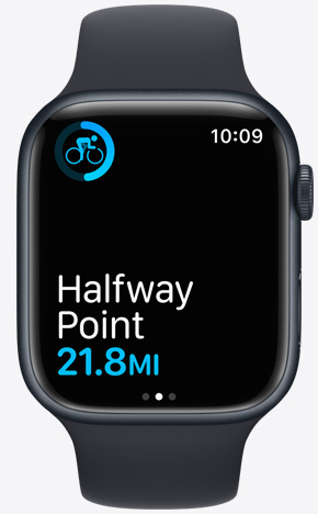 Apple Watch s indikátorem polovičního splnění cíle