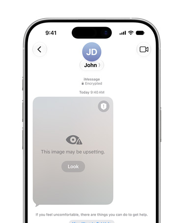 iPhone mostrando o recurso Segurança de Comunicação com um alerta sobre possível material impróprio sendo exibido em uma conta de criança