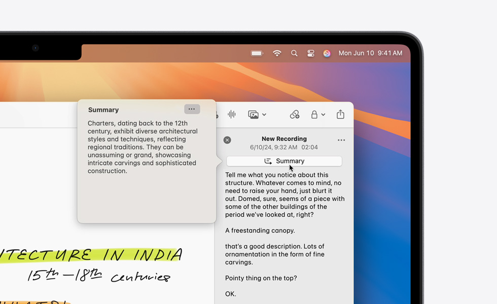 Il riepilogo di una trascrizione audio nell’app Note su un MacBook, creato dallo strumento Riassumi di Apple Intelligence