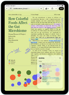 Pages 앱이 표시된 iPad Air