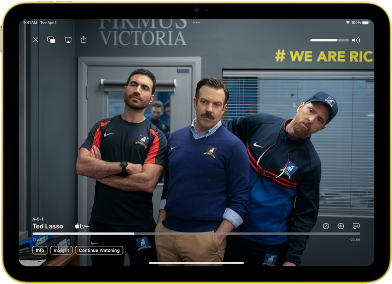 Acara Apple TV+ Ted Lasso di iPad.
