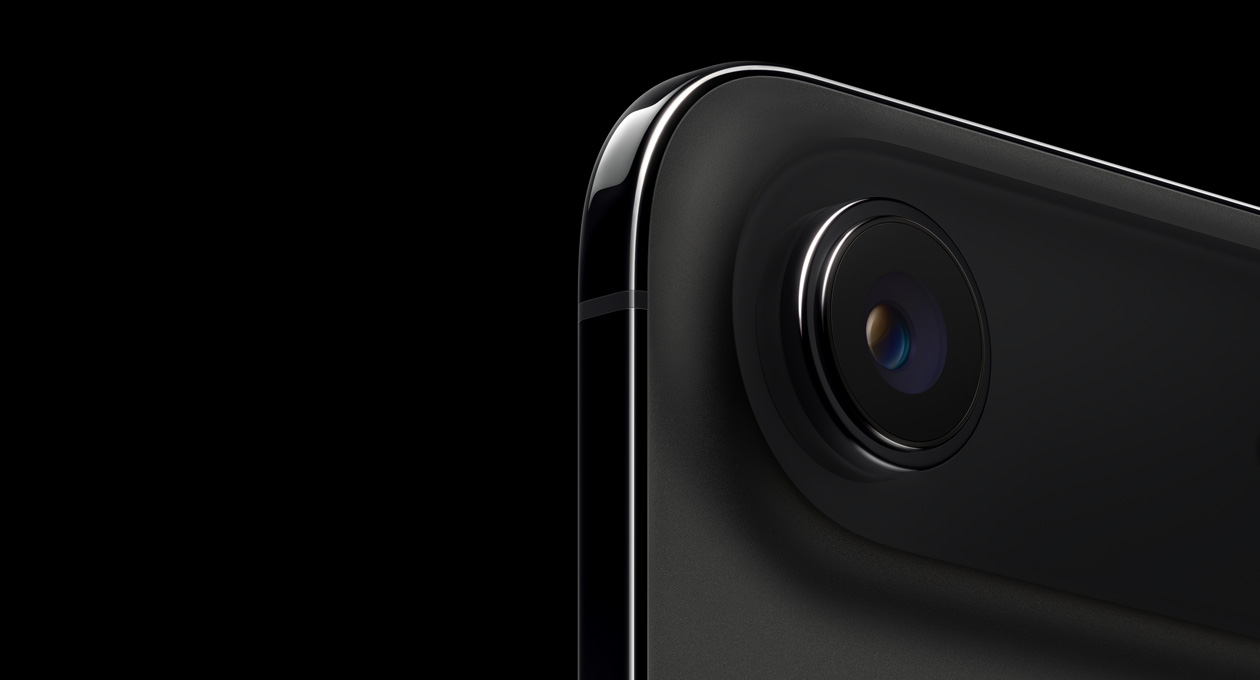 iPhone Air, back exterior, Space Black colour, top rounded corner, single-lens Fusion camera system