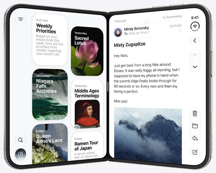 iPhone Duo 直立呈展開的書本姿態，左側面板顯示 Siri app，右側面板顯示郵件 app。