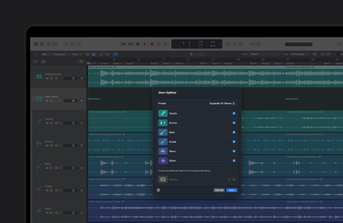 Pantalla de un MacBook Pro de 16 pulgadas que muestra el módulo Divisor de stems, fragmentos de voces, bajo, batería, piano y otras