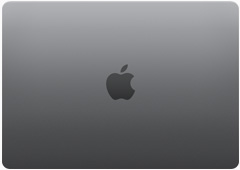 Vista desde arriba de un MacBook Air con chip M2 gris espacial